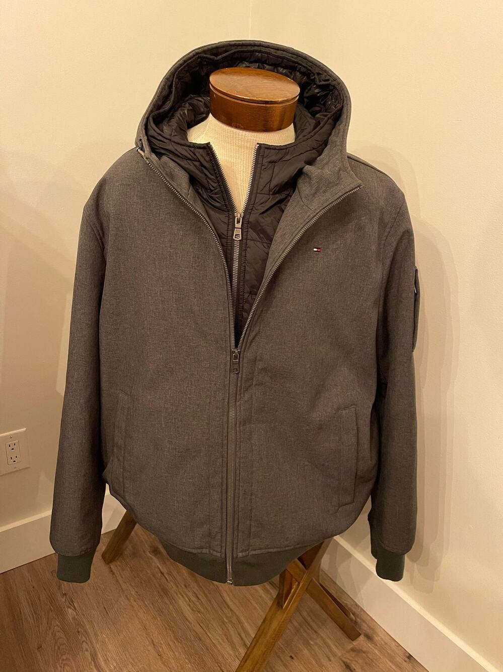Tommy Hilfiger Men's Big Soft Shell Fashion Bomber with Contrast Bib Size XXL
